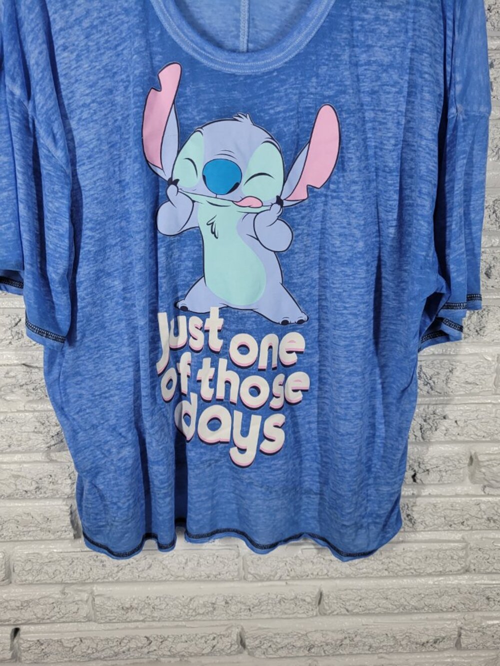 Disney Lilo Stitch Women Plus Size 2X Blue Sheer Burnout Graphic Tee NOV145E - Picture 4 of 9